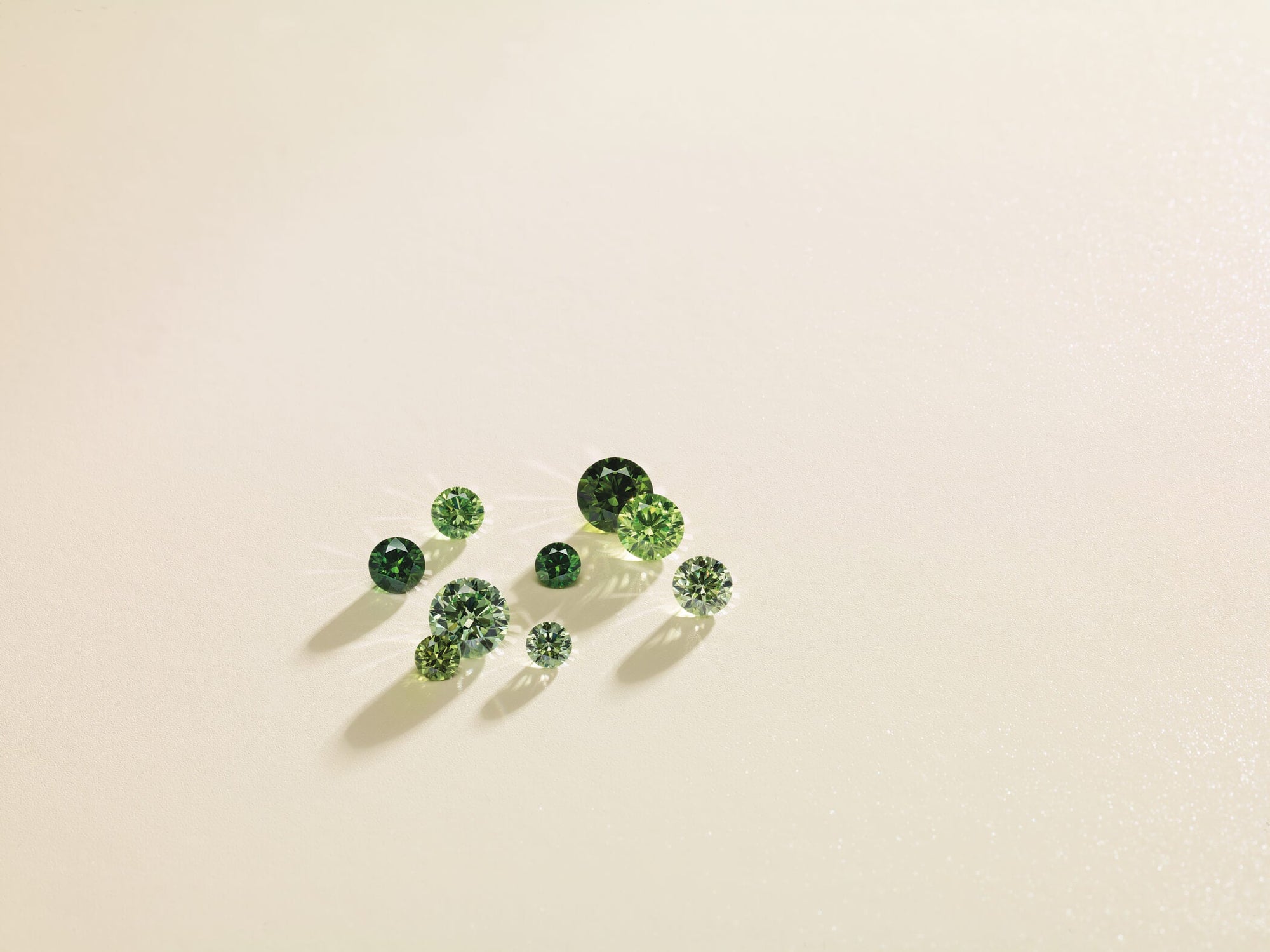 Why the Right Diamond Cut Matters More Than Carat Size – And How to Choose One That Truly Sparkles