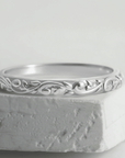 The Sylvan Ring. Nature-Sculpted Leaf & Scroll Wedding Ring (2.5 mm)