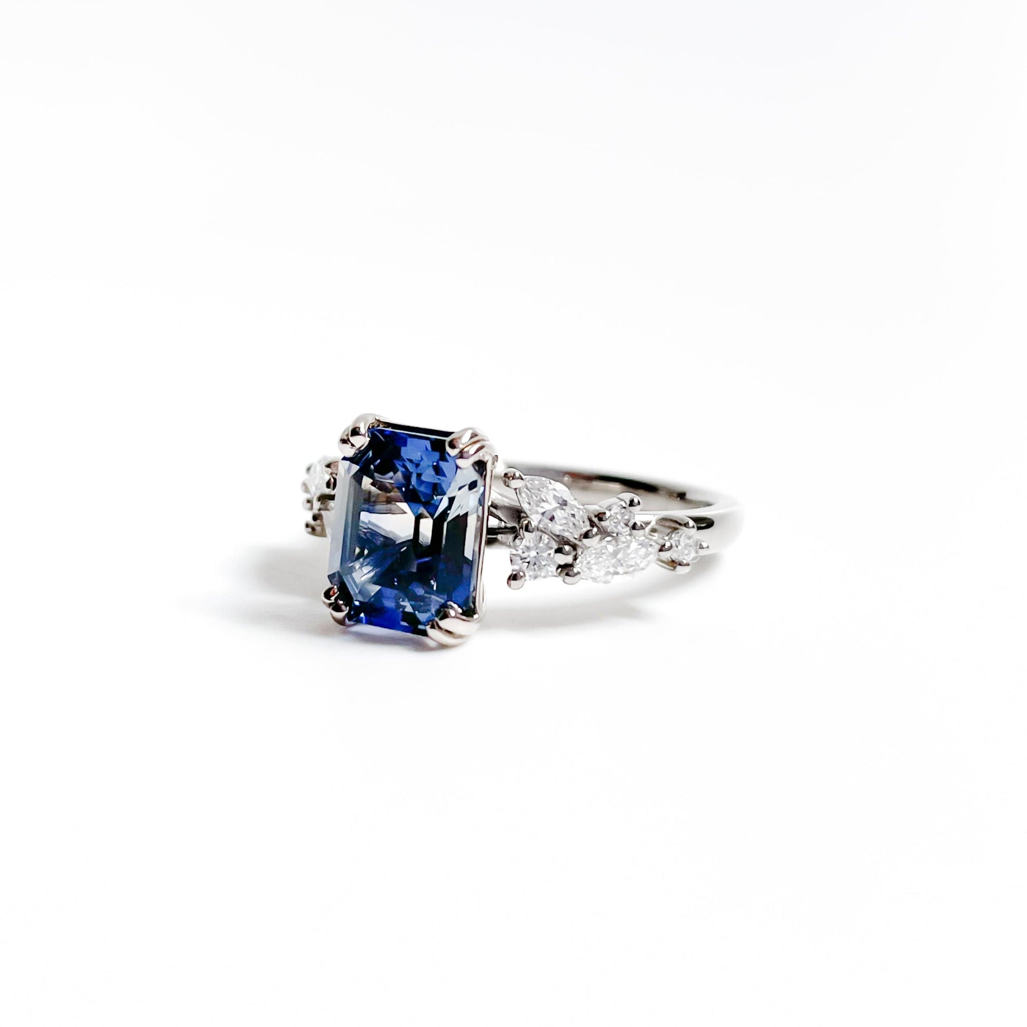 Parti Sapphire & Diamond 18ct White Gold Ring