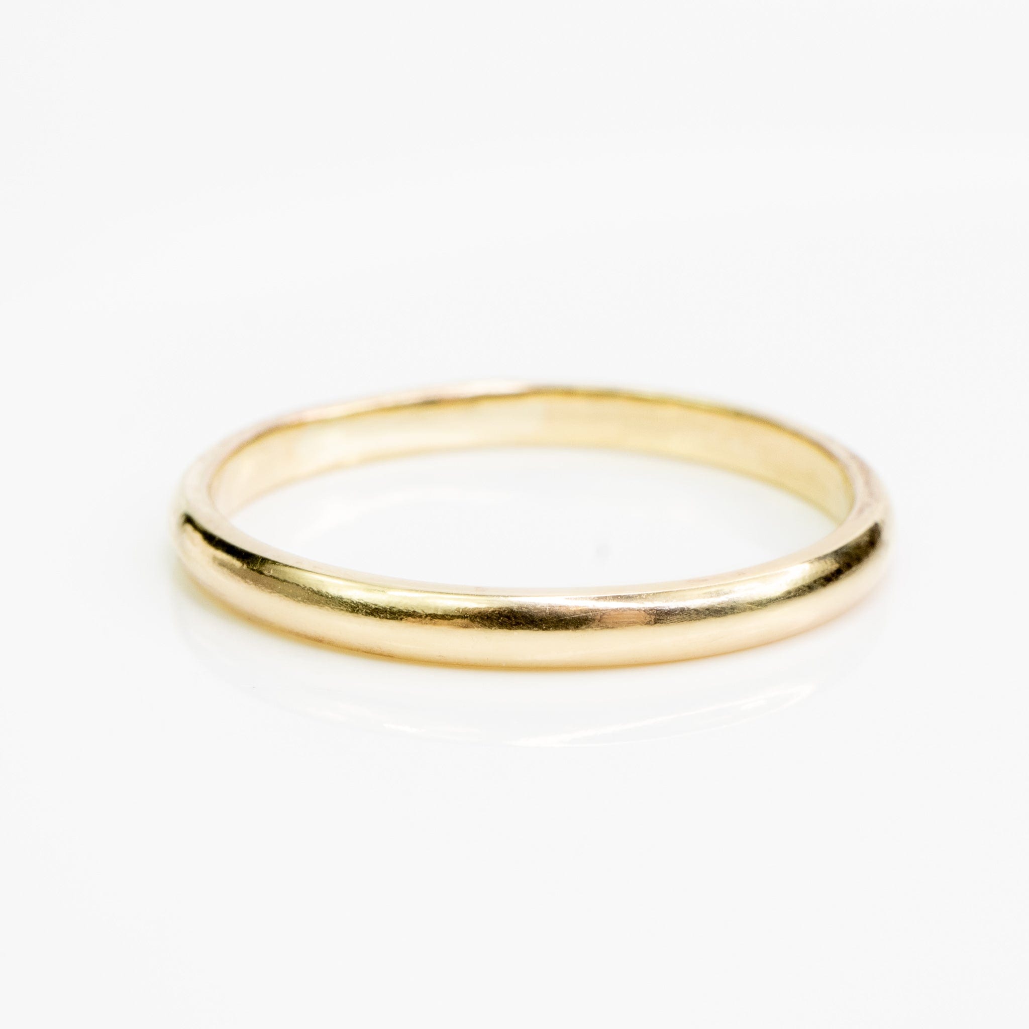 Gold Simplicity Band - Moments Jewellery