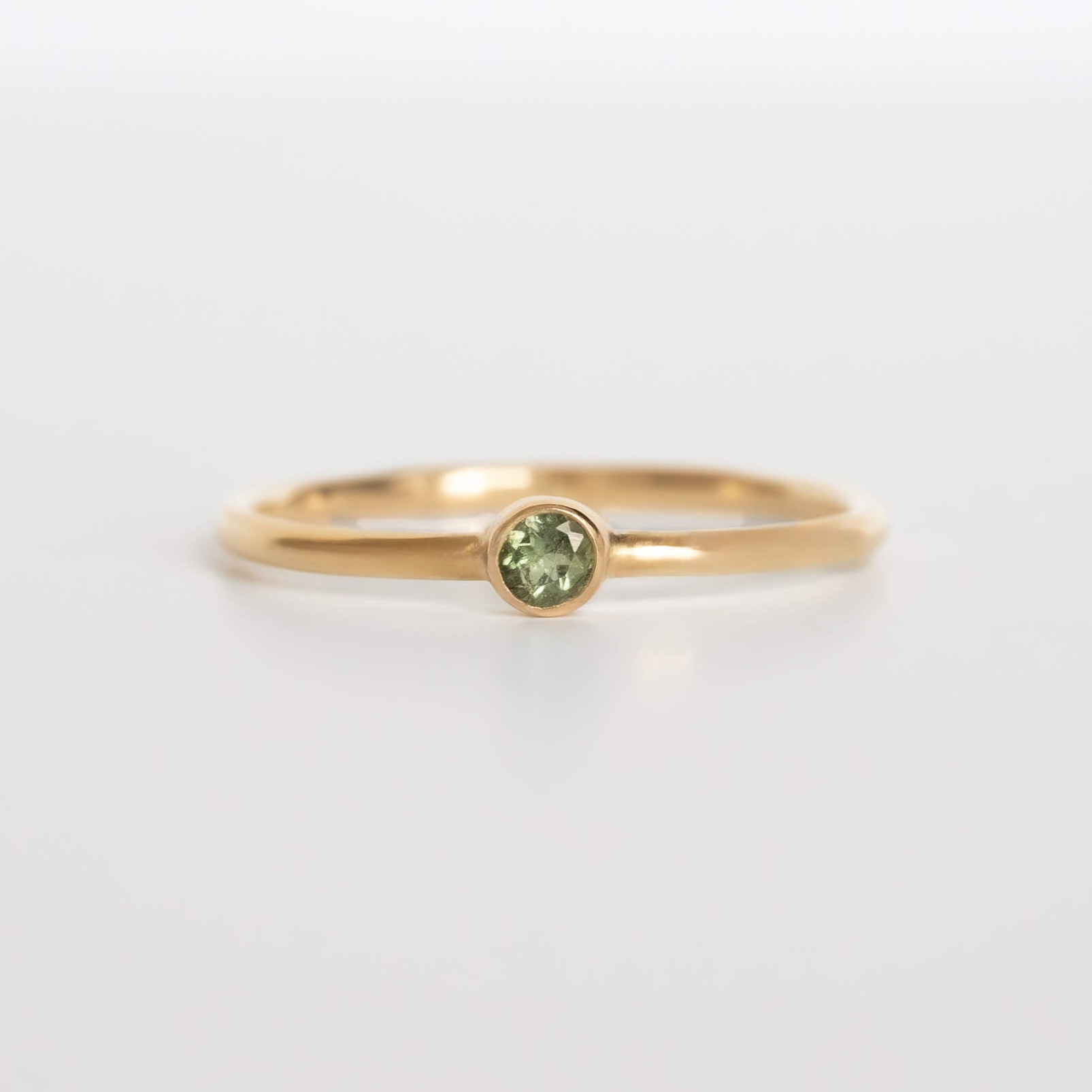 Green Tourmaline 9ct Gold Ring